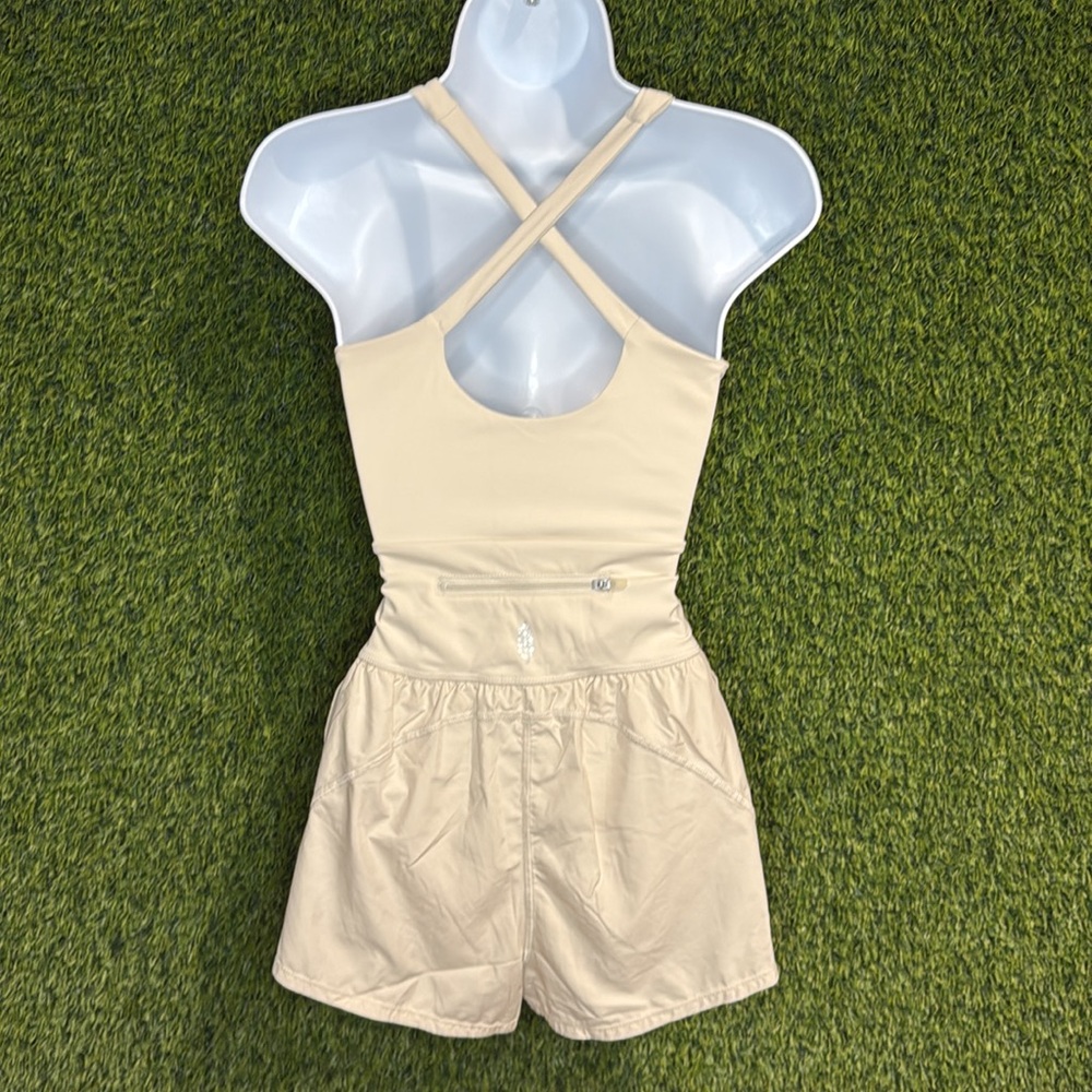 NWOT Free People FP Movement Righteous Runsie in Mineral Bath XS Off White - Picture 8 of 13